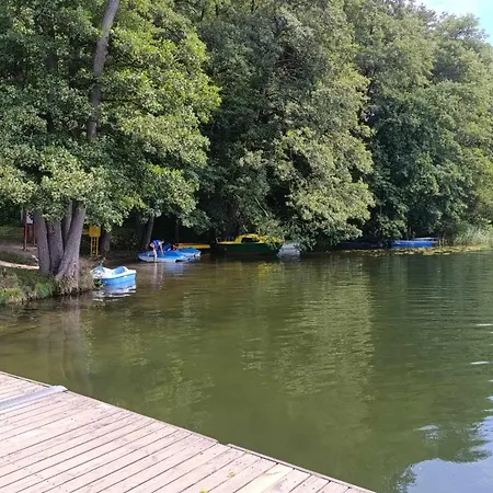 Pod Kasztanem 2 Nad Jeziorem *