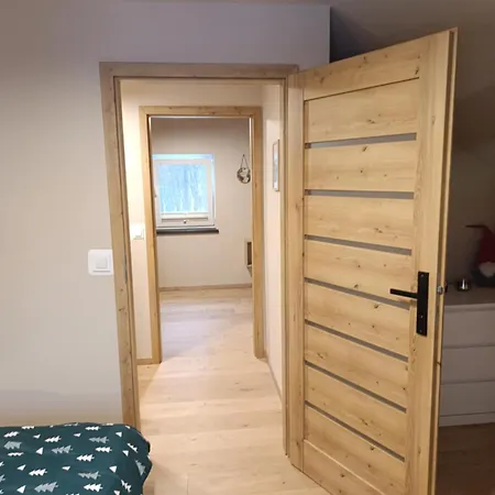 Pod Kasztanem 2 Nad Jeziorem *