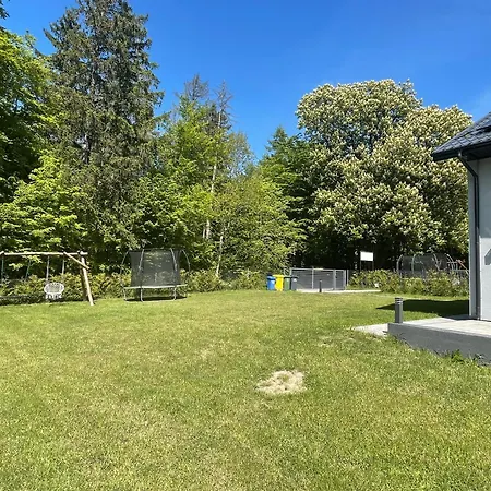 Pod Kasztanem 2 Nad Jeziorem 別荘 Wartkowo