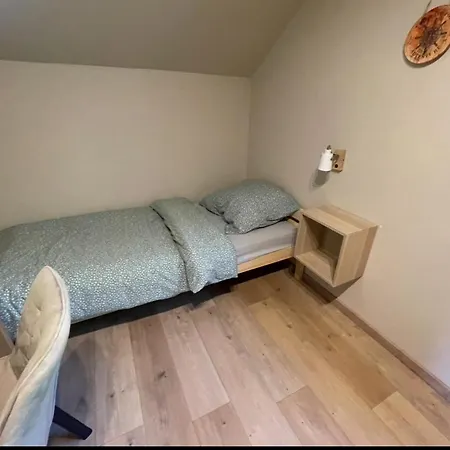 Pod Kasztanem 2 Nad Jeziorem 別荘