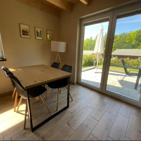 Pod Kasztanem 2 Nad Jeziorem Ferienhaus Wartkowo