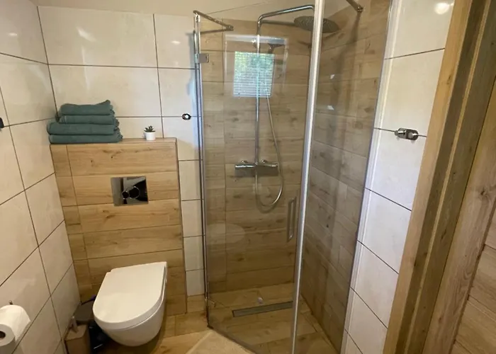 Pod Kasztanem 2 Nad Jeziorem Hébergement de vacances